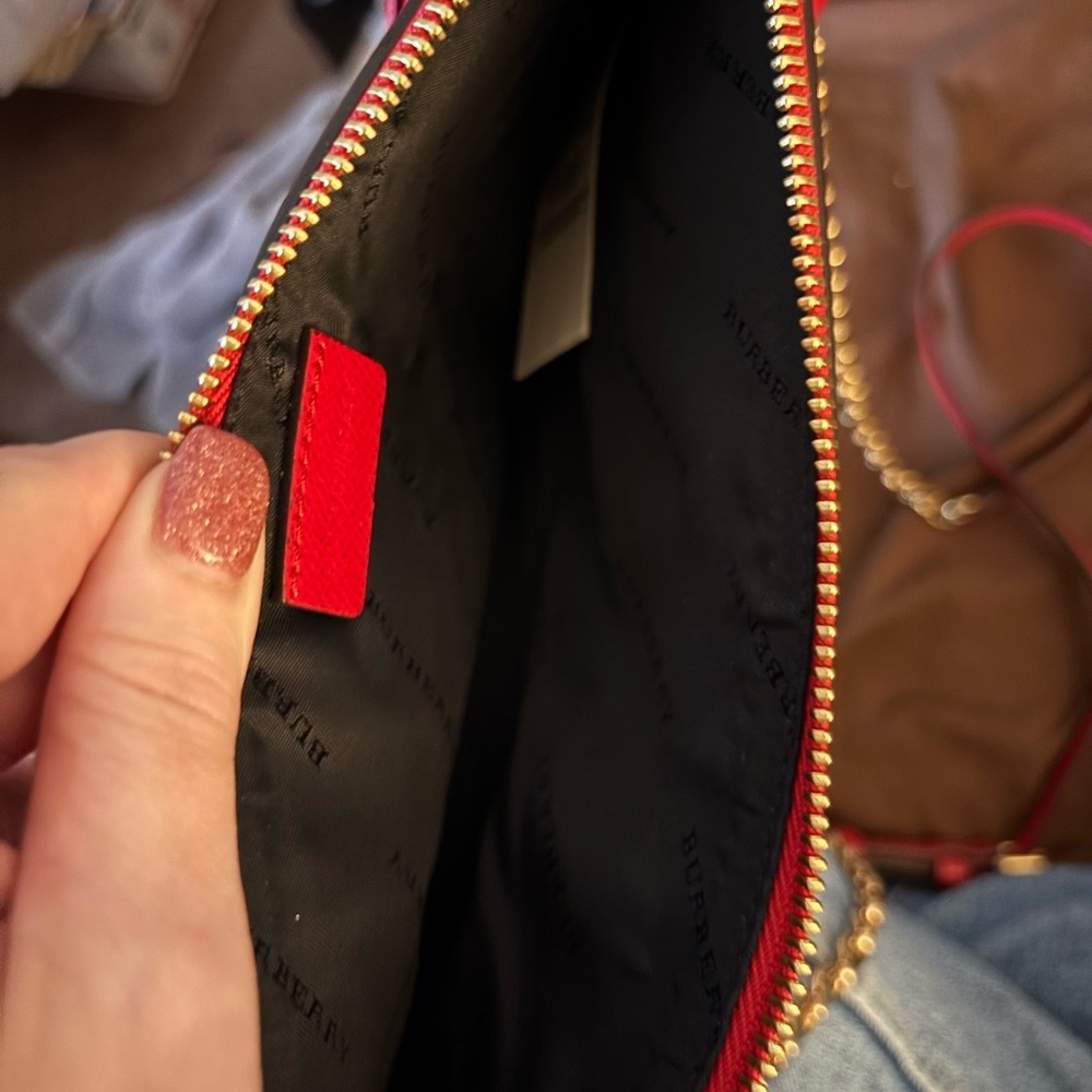 Burberry Red Cross body 💯 Authentic - Picture 4 of 7